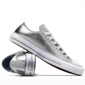 Converse Women's Chuck Taylor All Star Ox Sparkle Sneakers NWOT